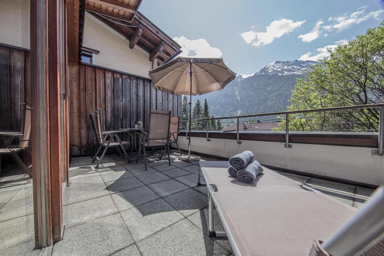 Alpenapart Gruener Längenfeld Exterior foto